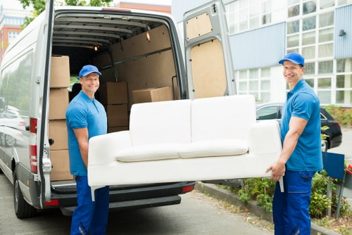 Man with van removals service in St Mary Cray